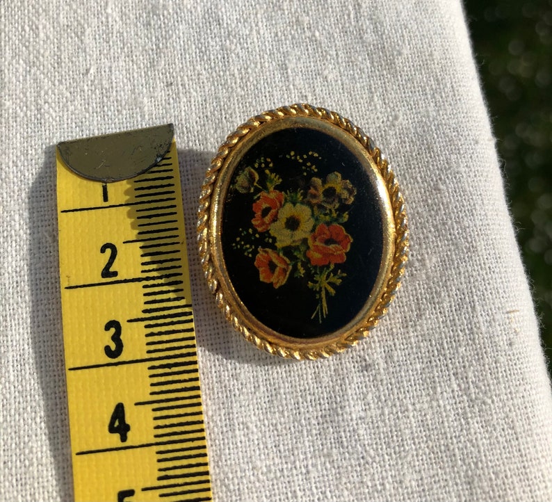 Broche vintage métal doré ovale cabochon en resine motif fleuris image 8