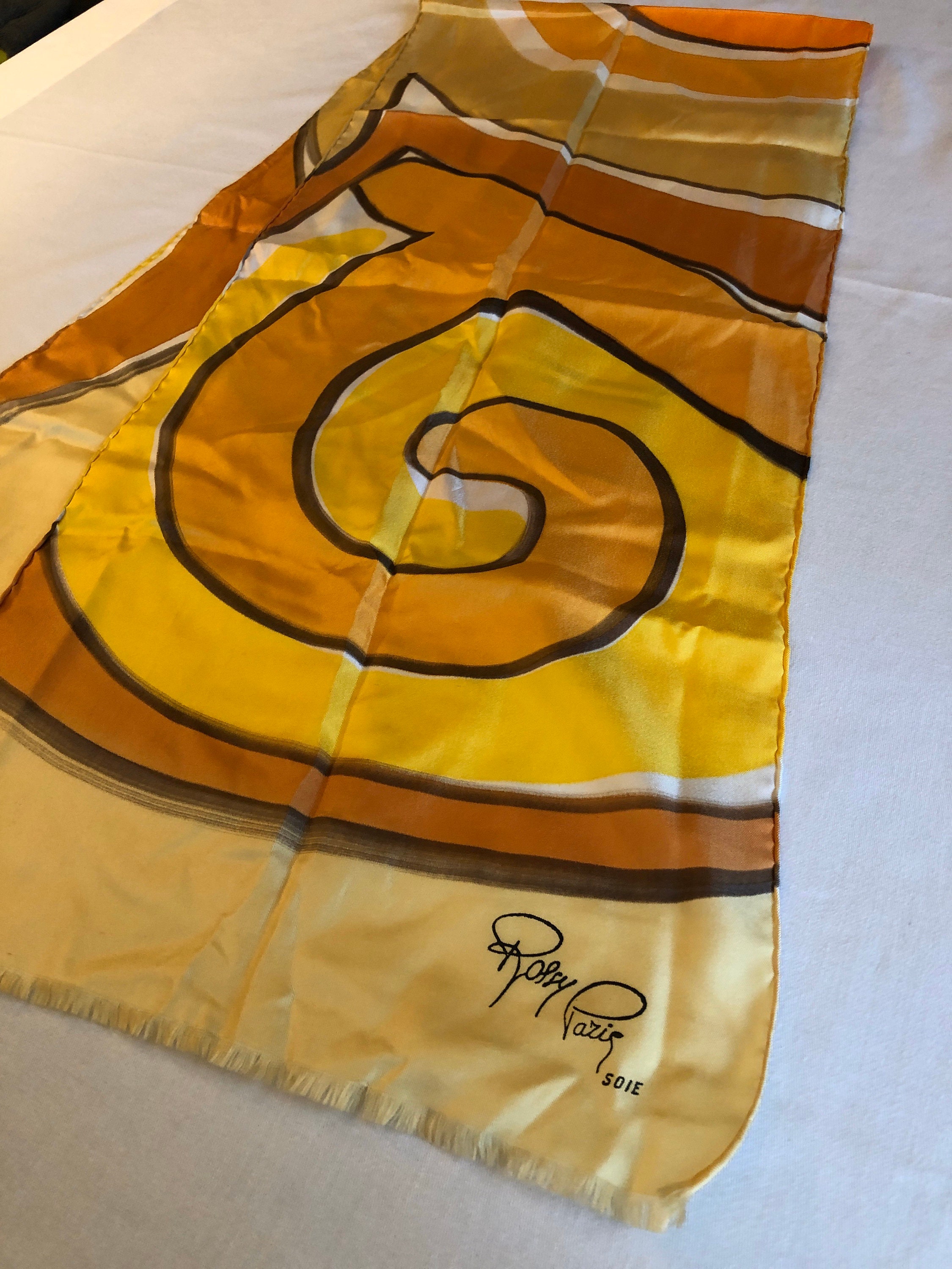 Foulards En Soie Vintage Années 70 - Motif Peinture Gris/blanc/jaune - Occasion Bon état