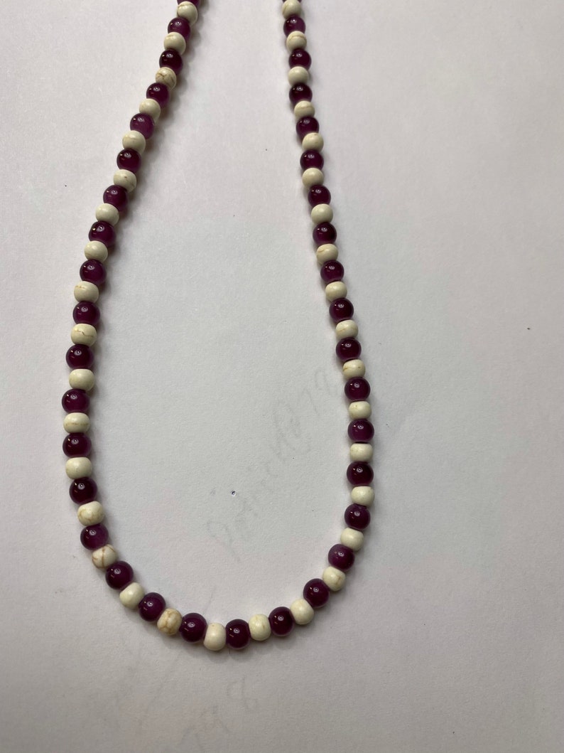 Amethyst necklace with cream color howlite beads