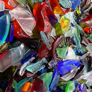 Shoreline Treasures: Mixed Sea Glass Art - Tumbled Beach Fragments for Crafts and Projects