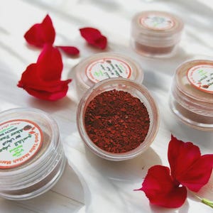 Polvo Aker el Fassi 1g: Belleza ancestral, Ingredientes naturales, Cuidado facial, corporal y capilar, Tinte labial