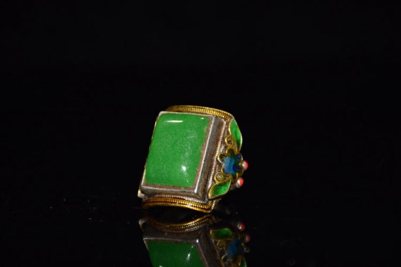 Pure jade shop ring