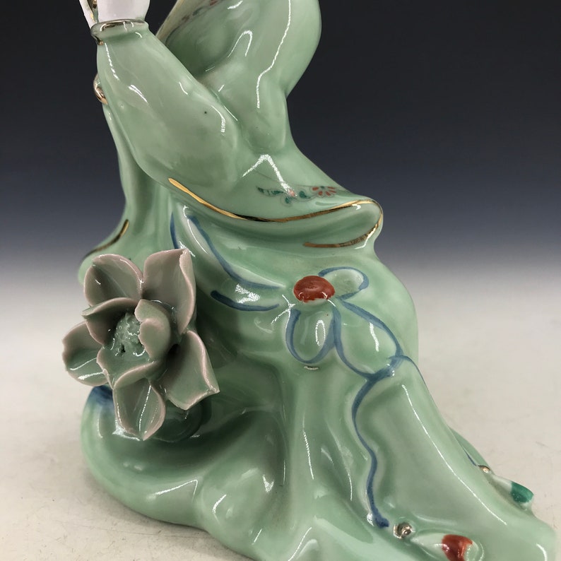 Beautiful ceramic statues made by hand from Chinese antiques