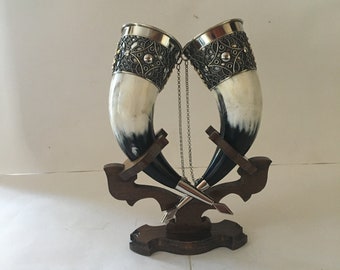 Cuernos para beber con soporte para boda, taza de cuerno para beber, cuerno para beber vikingo, regalo de padrinos de boda, regalo personalizado, alta calidad