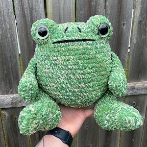 PDF Download, Jeremiah the Bullfrog Crochet Pattern