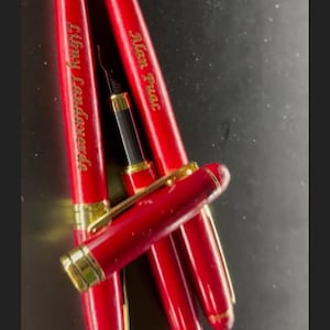 GEPERSONALISEERDE gegraveerde houten vulpen, palissander, veelkleurige pennen met monogram