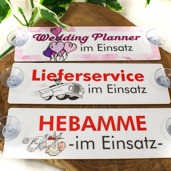 Autoschild ...... im Einsatz | Aluminiumschild 4-farbig für das Auto | Hebamme / Lieferservice / Wedding Planner etc.