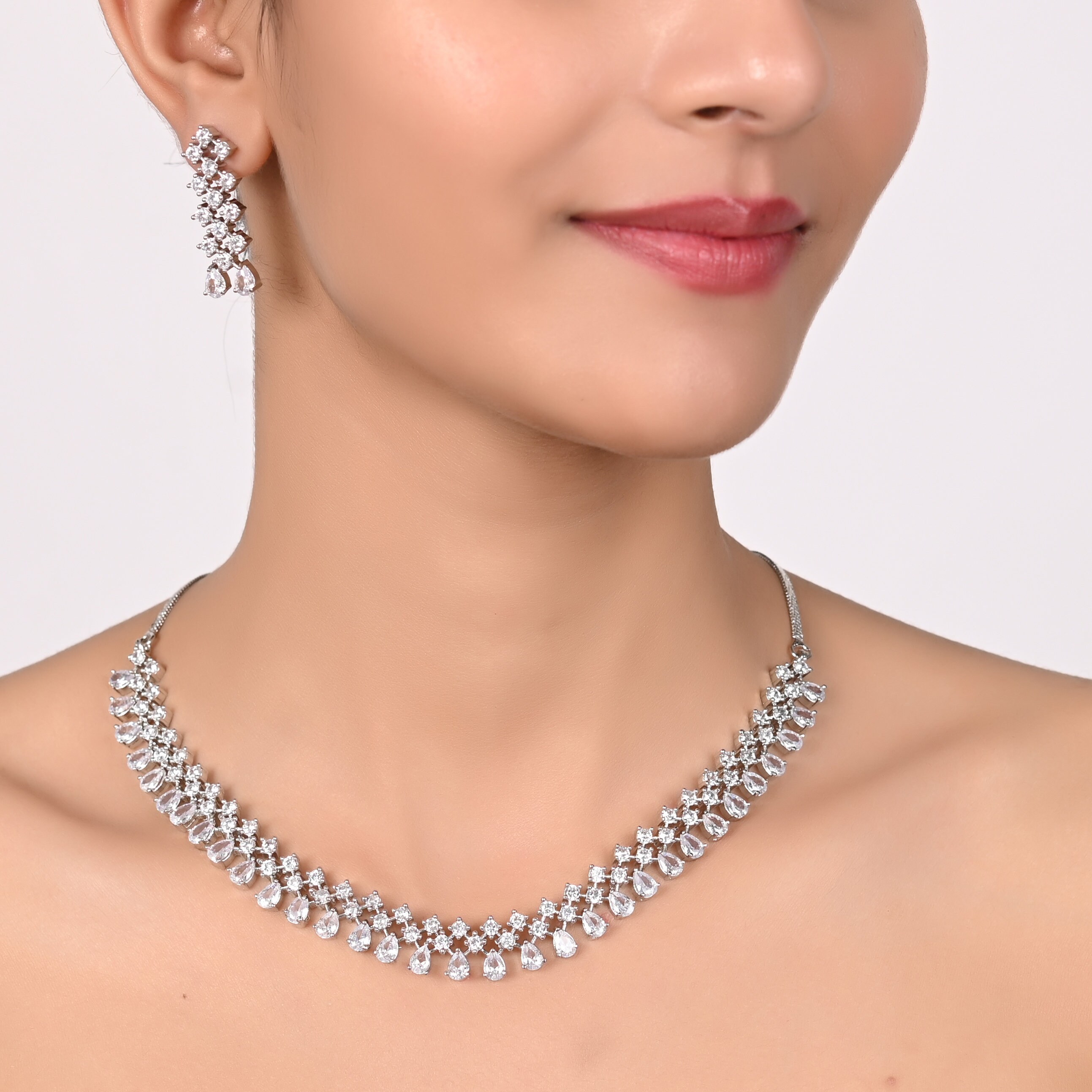 Simple white 2024 stone necklace set