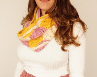 Crochet Pattern - Hexi Cowl Scarf