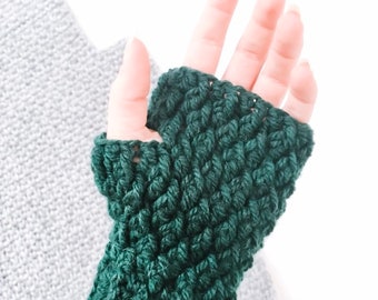 Crochet Pattern - Aspen Fingerless Mittens / Fingerless Gloves