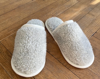 Merino Wool Slippers: Eco-Friendly Non-Slip Indoor Shoes