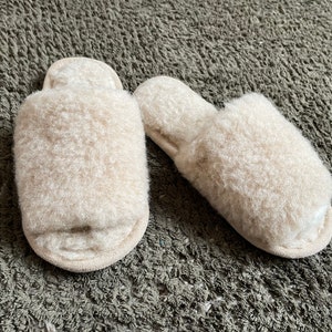 Merino Wool Slippers: Eco Sheepskin Slippers - Non-Slip Sole