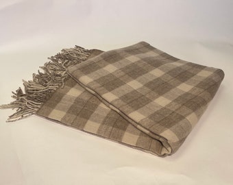 Wool plaid/Wool throw/ Wool blanket/Throw Blanket/ Soft blanket/ Throw Blanket Soft/ Gifts for mom/  Gifts for grandma/ Christmas gift