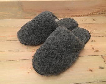 Eco Women's / Mens Merino Pure Sheep's Wool Slippers/ Sheepskin Slippers - Non Slip Sole ,Birthday Gift