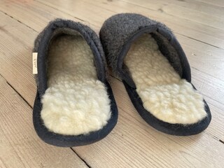 BeComfy Pantofole Unisex In Lana Di Pecora - Calde E Morbide - Suola Antiscivolo - Taglie 36-46 UE