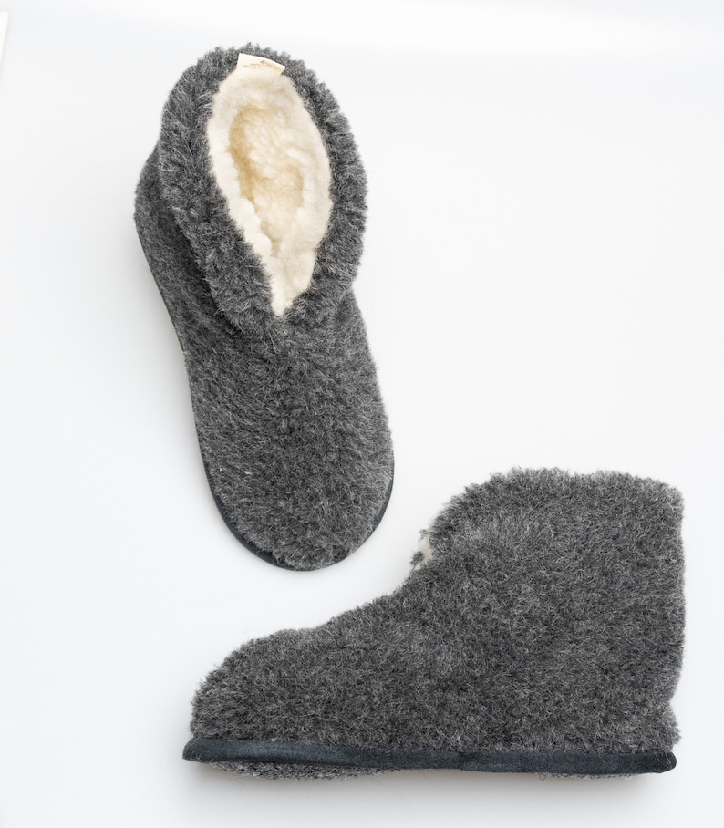 Eco Women's / Men's Merino Pure Sheep's Wool Slippers/ Sheepskin Slippers Non Slip Sole ,Birthday Gift image 5