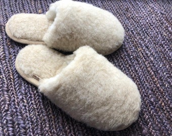 Eco Women's / Men's Merino Pure Sheep's Wool Slippers/ Sheepskin Slippers - Non Slip Sole ,Birthday Gift