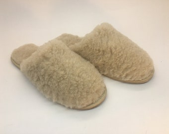 Pantoufles pour femme/Pantoufles en laine de mouton mérinos écologiques pour femme/Pantoufles en peau de mouton - Semelle antidérapante, Cadeau d'anniversaire