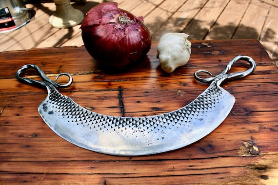 Epic, carbon steel pizza cutter, mezzaluna knife