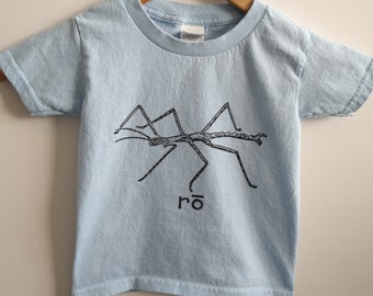 Stick insect / rō toddler to 7 year light blue colour T-shirt-hand block printed-New Zealand wildlife sizes T2/T3/T4/T5/T6/Youth Small