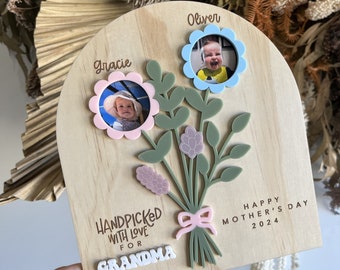 Flower Bouquet Photo Frame