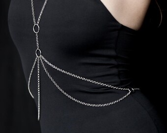 Effortless Elegance: Adjustable Unisex Body Chain in Silver or Bronze