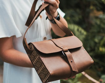 Crossbody bag Crossover bag Gift for woman Handmade Genuine leather bag Gift for man Leather bag Folded Bag FREE SHIPPING