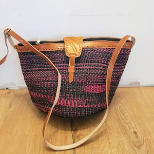 Pink sisal bag, woven bag, pink bag, sisal bag, crossbody bag, bag, African bag, Kiondo, sling bag, shoulder bag