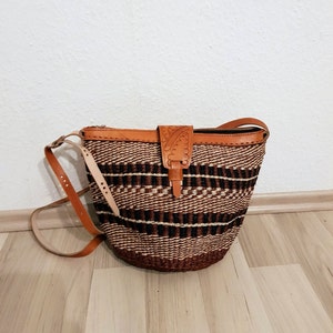 Woven sisal bag, brown bag, sisal bag, bag, African bag, Kiondo, summer bag, shoulder bag