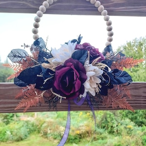 10&quot; Handmade Gothic Halloween Wreath for Front Door Small Indoor Wreath Wood Bead Vintage Boho Halloween Wreath One of a Kind Wall Decor