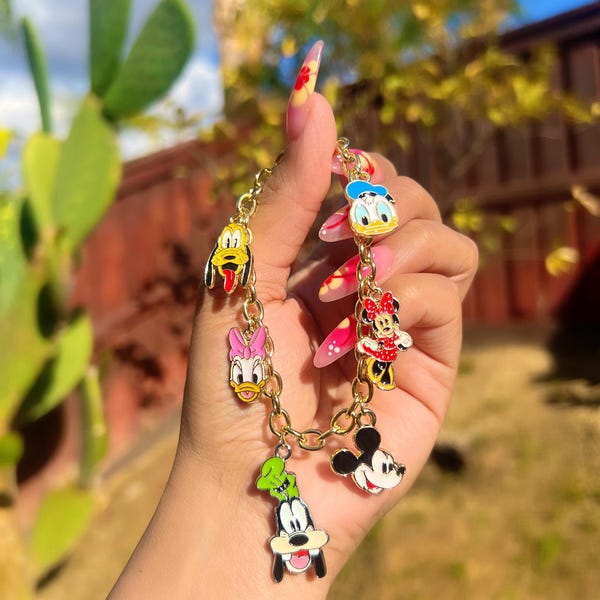 Disney Mickey and Friends Bracelet – 18K Gold Plated | Charm Bracelet | Disney  Jewelry | Mickey & Minnie Mouse Charms
