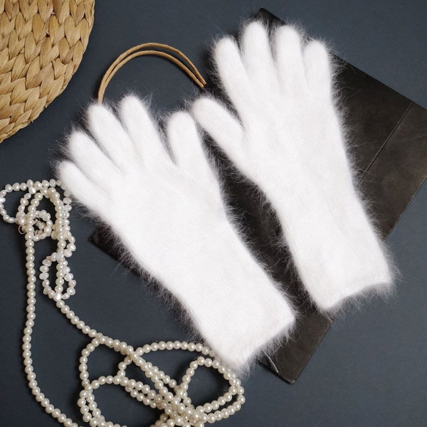 White Knit Angora Gloves Women Knit Mittens Hat Women Angora Knit Gloves Gloves Knit Rabbit Gloves Winter Knit Gloves Gift for her