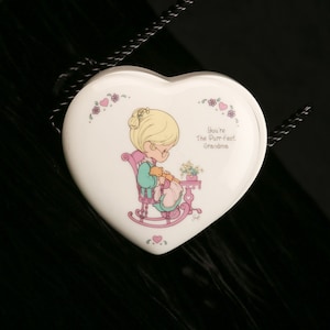 Vintage 1994 Precious Moments Enesco Heart Box Purr-fect Grandma