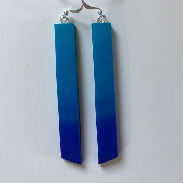 Boucles d'oreilles "SKY" rectangulaires - dégradé de bleus - boucles d'oreilles pendantes - Bijoux Fimo - Bijoux pâte polymère