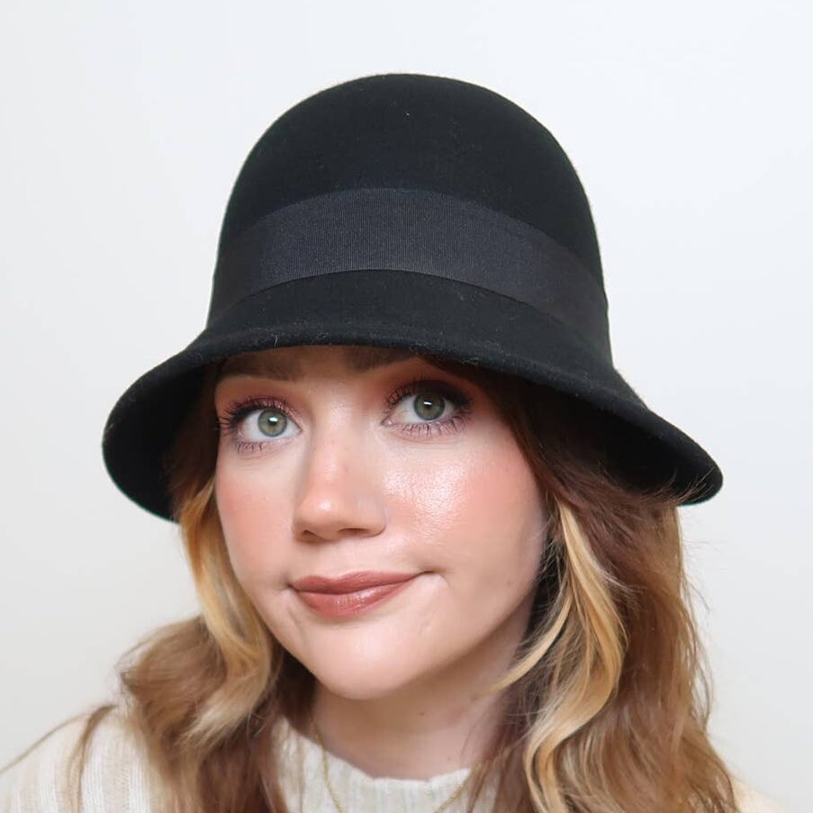Vintage 90s Nine West Black Felt Wool 