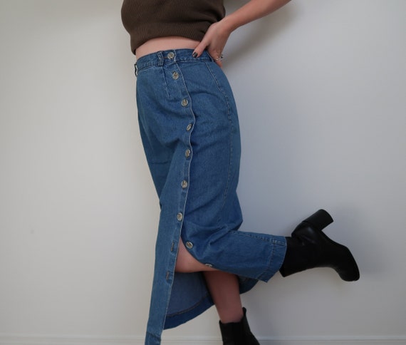Vintage 90's Van Heusen button-front denim midi sk