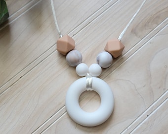 Silicone nursing/breastfeeding necklace, sensory necklace, fidget necklace, mama necklace