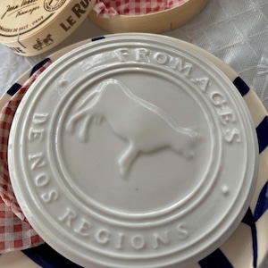 Authentic French Cheese Cover