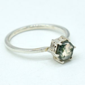 Natural Moss Agate Ring: 925 Sterling Silver Gemstone