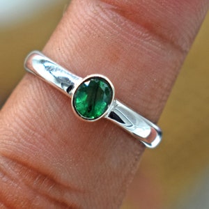Zambian Emerald Silver Ring: Oval Green Gemstone, Birthstone Jewelry