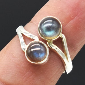 Natural Labradorite gemstone silver ring, AAA Labradorite Stone ring, Boho Labradorite Ring, 925 Silver Ring, Gemstone ring, Gift For Her