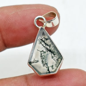 13X18 mm Natural Moss Agate Pendant, Green Moss Agate Necklace, AAA Moss Agate Pendant Jewelry, Silver Pendant, Moss Necklace, Gift For Her