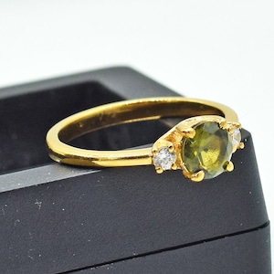 Handmade 925 Sterling Silver Moldavite Ring: Green Gemstone