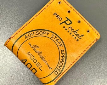 Cartera plegable de cuero con forma de guante de béisbol de Ted Williams