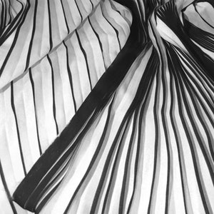 7 ColorsWhite and Black Stripe Pleated Chiffon Fabric Wrinkle Crumple Accordion Girl Dress Fabric Sew for Pleated-skirt,Craft By Yard