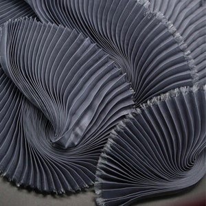 5 Colors Stripe Pleated Crystal Organza Fabric Wrinkle Crumple Accordion Prom Gown Girl Dress Fabric Sew for Pleated-skirt,Craft By Yard