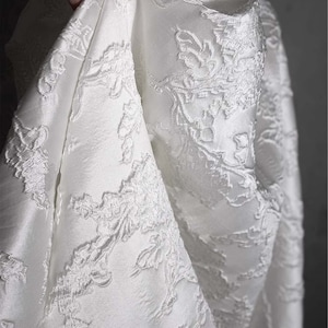 White/Black High-grade 3D Irregular Texture Jacquard Fabric Pleated Thickened Clothing Dress Floral Fabric Art Fashion Sewing Project Fabric