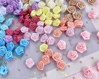 10mm Mini Fait à la main Satin Rose Ruban Rosettes Tissu Fleur Appliques Pour Décoration de Mariage Artisanat Couture Accessoires