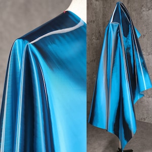 3D Reflective Blue TPU Fabric,Glossy Liquid Hologram Iridescent PVC Fabric,Crafts Fabric,HandBag Fabric,Raincoat Fabric,Theater Costume
