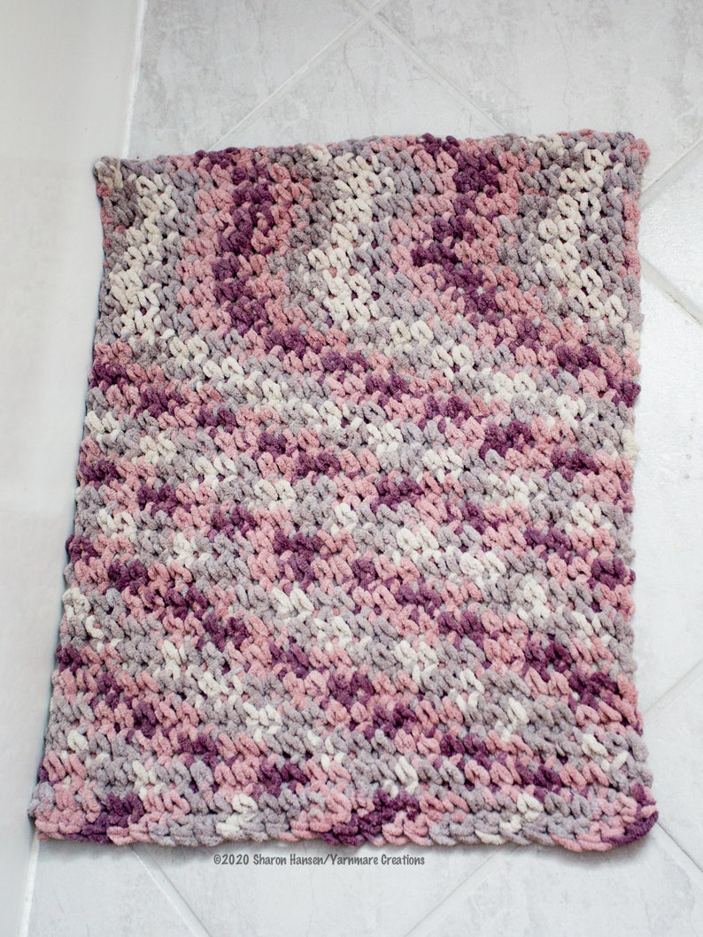 Thick Thermal Stitch Bath Mat Crochet Pattern image 2